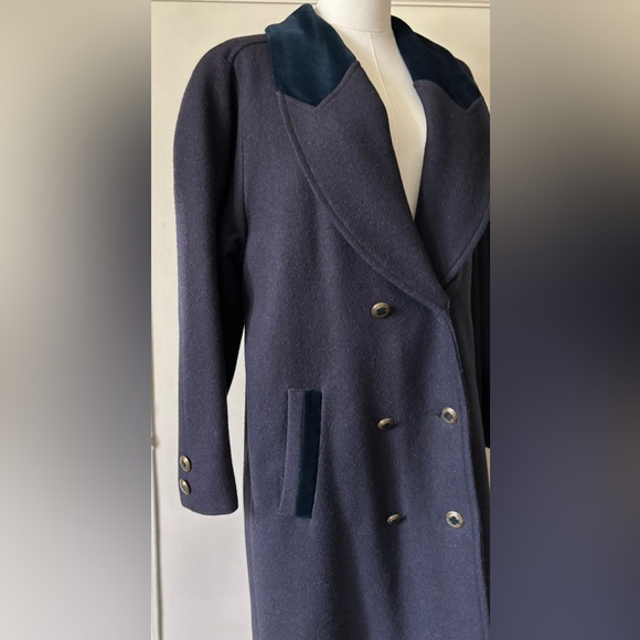 Vintage Navy Wool With Velvet Accent Classic Old Money Full Length Overcoat - Picture 4 of 11